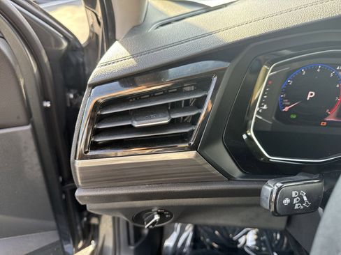 Used 2023 Volkswagen Jetta SEL image 22