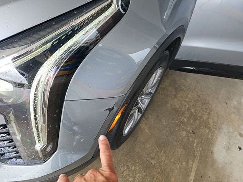 Used 2023 Cadillac XT4 Sport w/ Cold Weather Package FWD image 14
