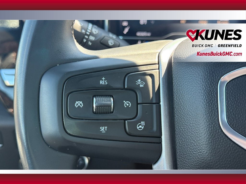 Used 2025 GMC Sierra 1500 SLT AWD/4WD image 17