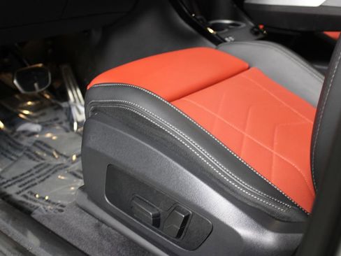 Used 2025 BMW X1 xDrive28i image 29