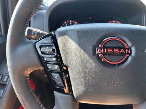 Used 2025 Nissan Frontier PRO-4X w/ Interior Protection Package AWD/4WD image 21