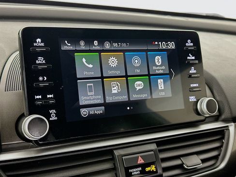 Used 2018 Honda Accord Sport image 19