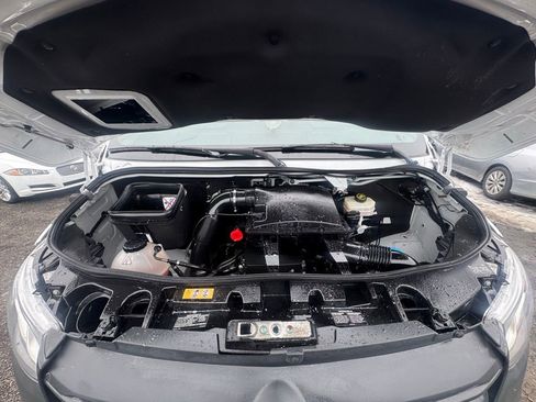 Used 2020 Mercedes-Benz Sprinter 2500 image 23