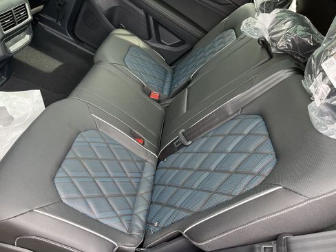 New 2026 Volkswagen Atlas Cross Sport SEL Premium R-Line image 13
