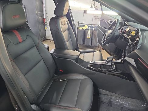 Used 2024 Chevrolet Trax RS w/ Driver Confidence Package FWD image 10