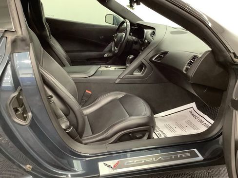Used 2019 Chevrolet Corvette Stingray image 19