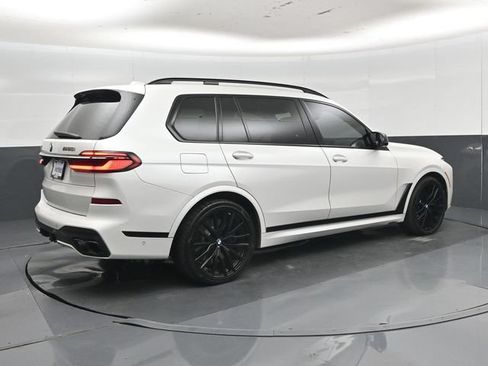 Used 2023 BMW X7 M60i w/ Executive Package AWD/4WD image 32