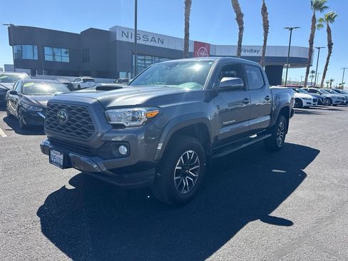 Used 2020 Toyota Tacoma TRD Sport w/ Technology Package RWD image 1