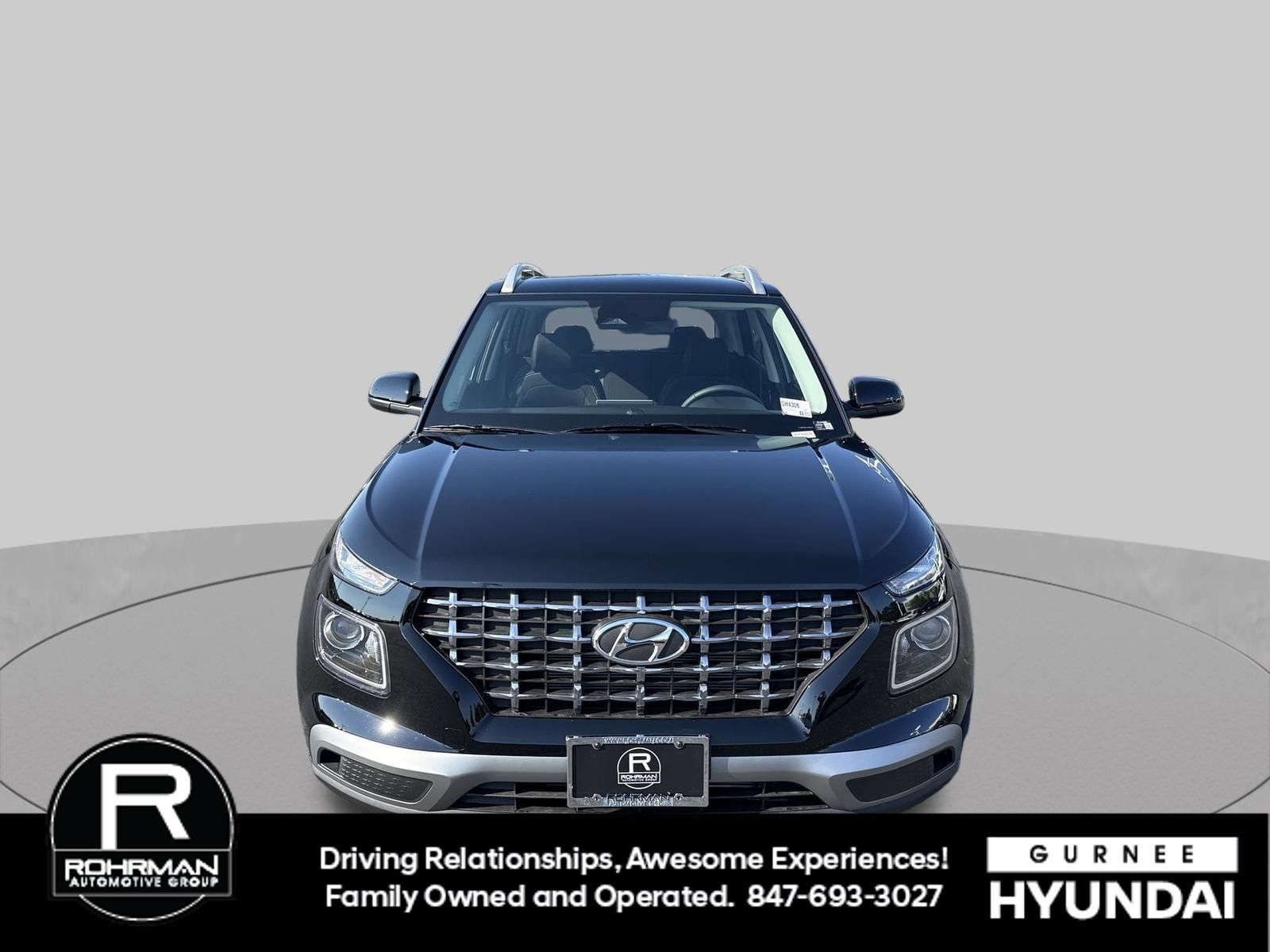 Used 2026 Hyundai Venue SEL FWD image 3