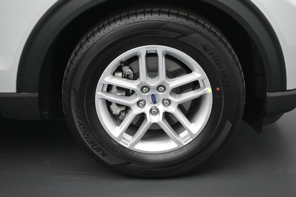 New 2027 Ford Explorer Active RWD image 23