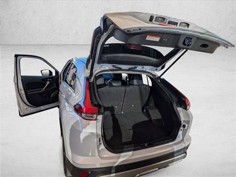 Used 2024 Mitsubishi Eclipse Cross SE image 22