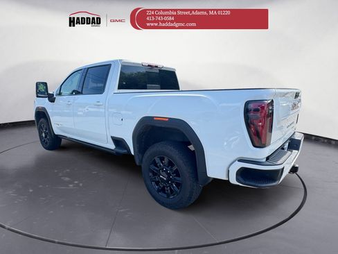 Used 2024 GMC Sierra 2500 AT4 w/ AT4 Premium Plus Package AWD/4WD image 6