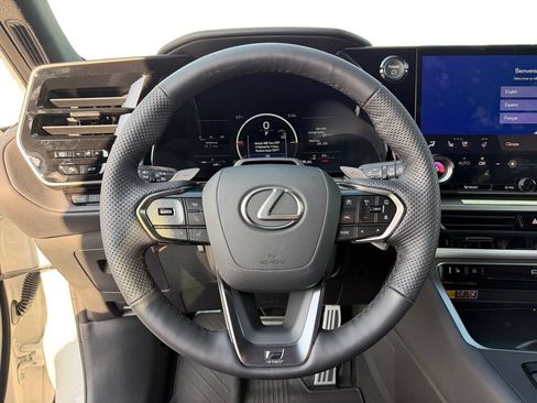 New 2026 Lexus TX 500h AWD image 12