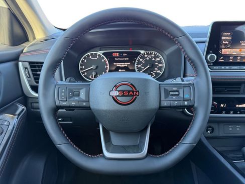 New 2026 Nissan Rogue SV image 12