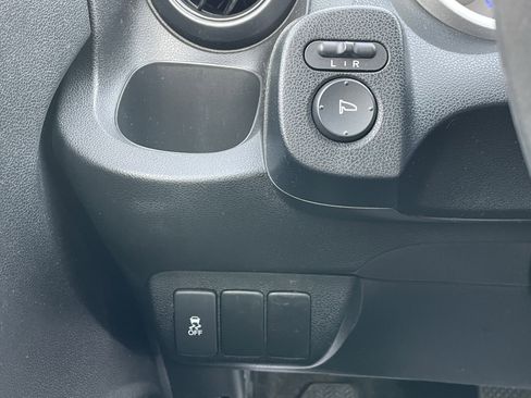 Used 2013 Honda Fit image 19