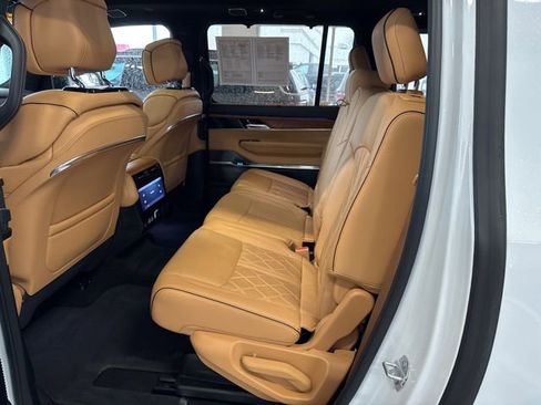 Used 2023 Jeep Grand Wagoneer L Series III w/ HD Trailer Tow Package image 19