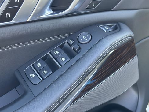 Used 2026 BMW X5 xDrive40i image 15