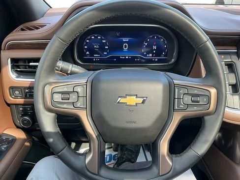 Used 2023 Chevrolet Tahoe High Country w/ Premium Package 2 image 4