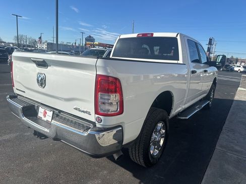 Used 2024 RAM 2500 Big Horn AWD/4WD image 7