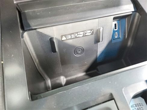 New 2026 GMC Hummer EV 4x4 Crew Cab image 31