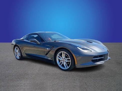 Used 2018 Chevrolet Corvette Stingray Coupe w/ 1LT image 3