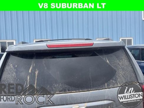 Used 2019 Chevrolet Suburban LT AWD/4WD image 6