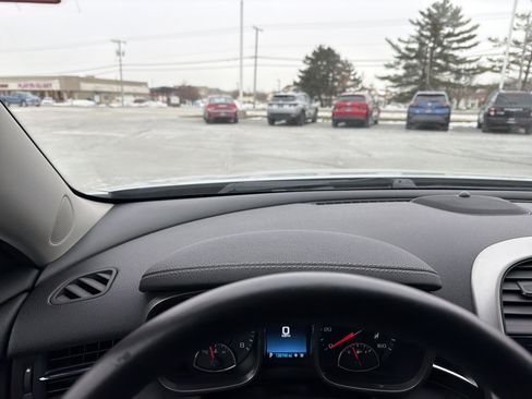 Used 2015 Chevrolet Malibu LT w/ Leather Package image 17