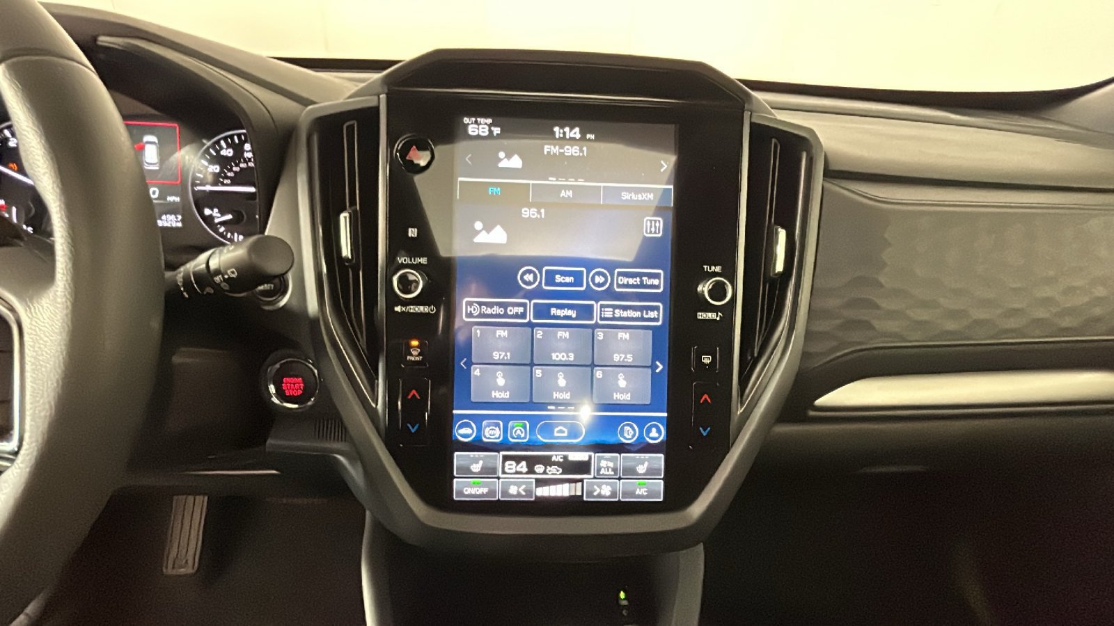 Used 2025 Subaru Forester Premium AWD/4WD image 27