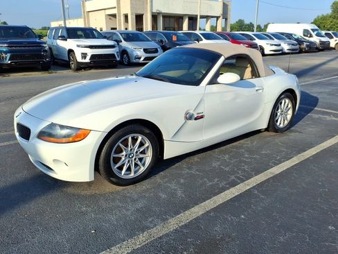 Used 2004 BMW Z4 2.5i RWD image 3