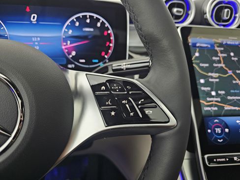 New 2026 Mercedes-Benz GLC 300 4MATIC image 39