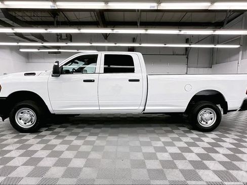 Used 2024 RAM 2500 Tradesman AWD/4WD image 14
