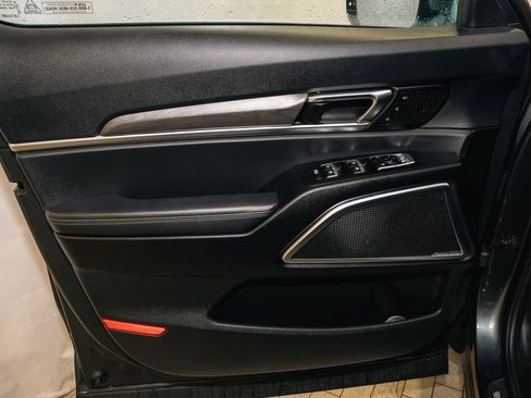 Certified 2024 Kia Telluride SX Prestige X-Line image 14