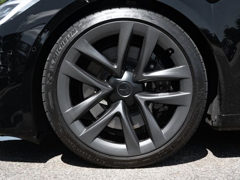 Used 2021 Tesla Model S Long Range AWD/4WD image 13