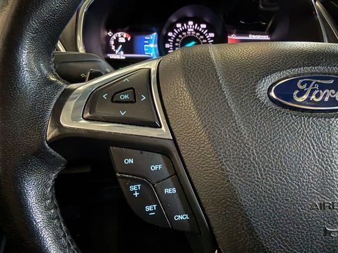 Used 2016 Ford Edge Titanium AWD/4WD image 18