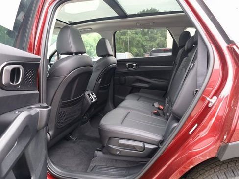 New 2025 Kia Sorento S w/ Panoramic Sunroof Package image 28