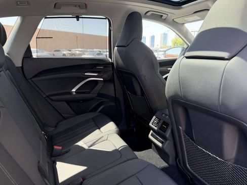 Used 2025 Audi Q5 Premium Plus w/ Premium Plus AWD/4WD image 40