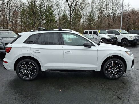 Used 2023 Audi SQ5 Premium Plus w/ Premium Plus Package image 13