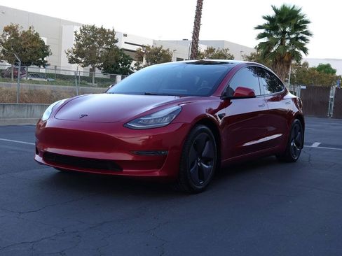 Used 2019 Tesla Model 3 Standard Range Plus RWD image 3