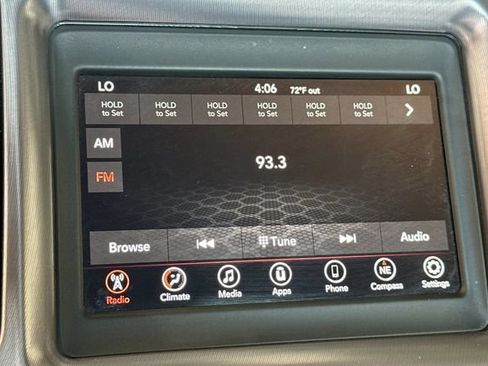 Used 2019 Dodge Challenger SXT RWD image 19