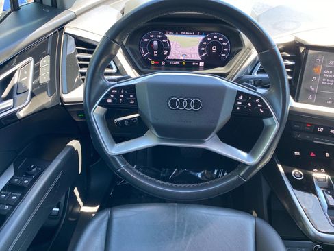 Used 2023 Audi Q4 e-tron Premium Plus w/ Premium Plus AWD/4WD image 6