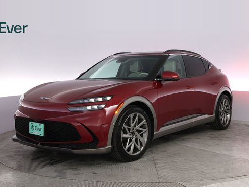 Used 2023 Genesis GV60 Advanced image 2