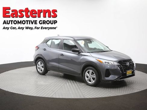 Used 2023 Nissan Kicks S FWD image 46
