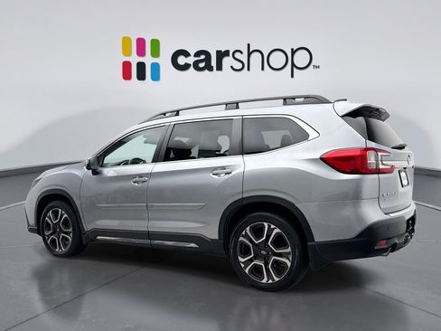 Used 2023 Subaru Ascent Limited w/ Technology Package AWD/4WD image 3