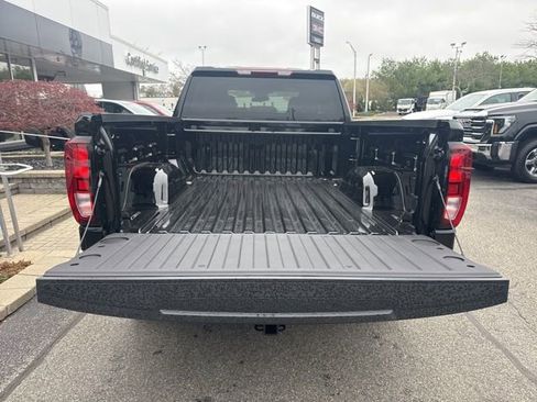 New 2026 GMC Sierra 1500 Elevation image 30