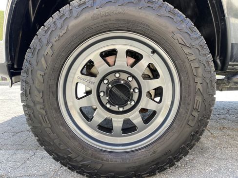Used 2016 RAM 2500 SLT w/ Luxury Group AWD/4WD image 34