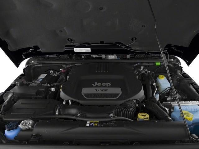 Used 2018 Jeep Wrangler Sahara w/ Connectivity Group AWD/4WD image 13