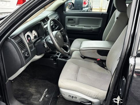 Used 2008 Dodge Dakota SLT image 12