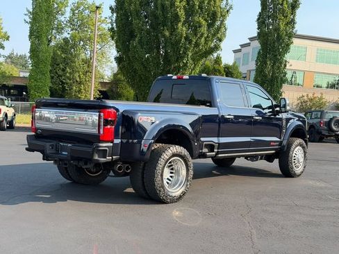 Used 2024 Ford F450 Platinum w/ FX4 Off-Road Package AWD/4WD image 3