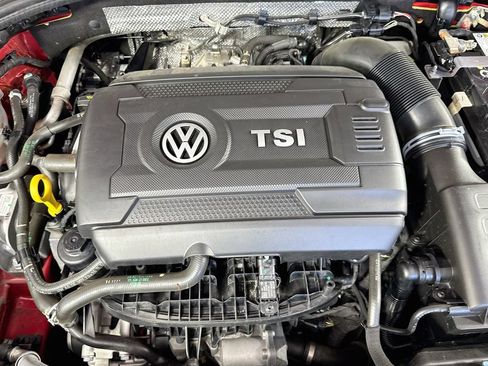 Used 2025 Volkswagen Jetta GLI Autobahn FWD image 38