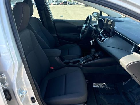 Used 2024 Toyota Corolla LE FWD image 16